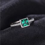 Genuine 925 Sterling Silver Emerald Gemstone Zirconia Ring