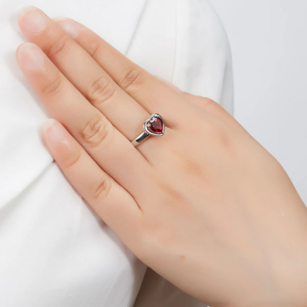 Lover’s Heart 925 Sterling Silver 1.34CT Natural Garnet Gemstone Ring - Image 2