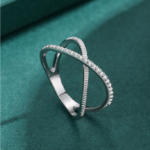 925 Sterling Silver Sparkling Zirconia Crossover Ring
