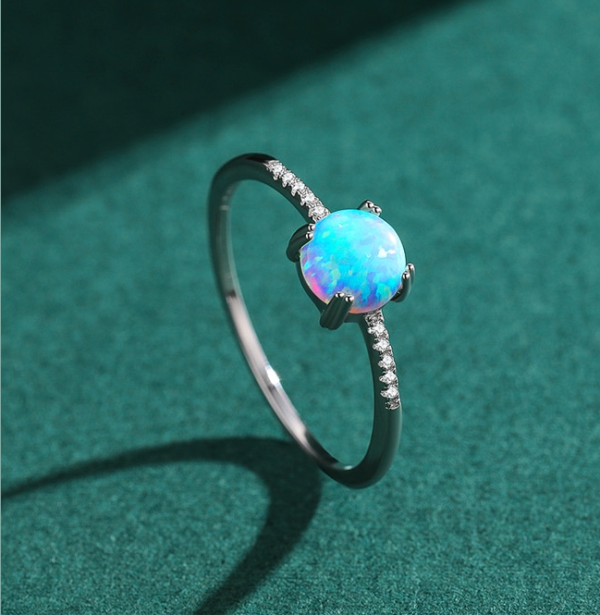 925 Sterling Silver Round Exquisite Turquoise Opal Charm Ring