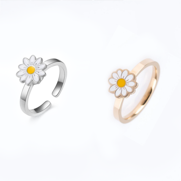 Delicate Daisy Adjustable Anxiety Rotation Ring (Size 7-9)