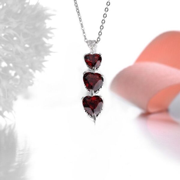 Exquisite 925 Sterling Silver 5.2CT Triple Heart Natural Black Garnet Gemstone