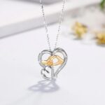 Exquisite 925 Sterling Silver Mother's Love Hand in Hand A+ Zircon Charm Pendant