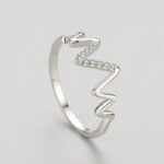 Genuine 925 Sterling Silver Fine Zirconia V-Style Pulse Ring