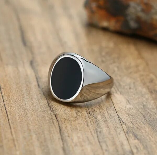 Men’s 316L Stainless Steel Black Oval Signet Ring