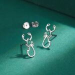 Creative 925 Sterling Silver Desert Scorpion Emerald Stud Earrings