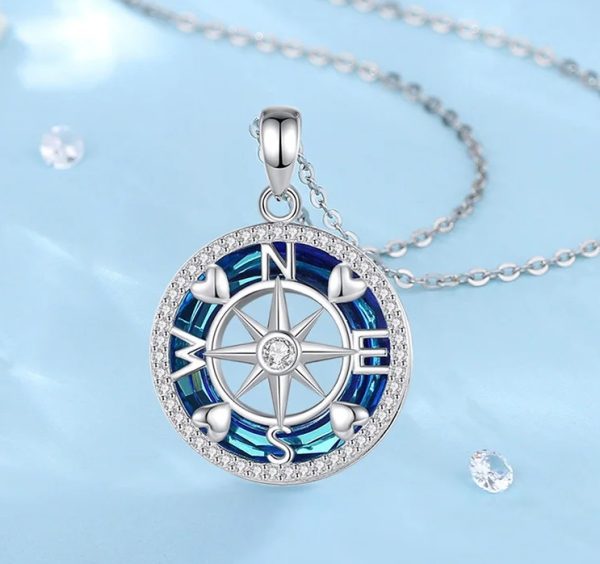 Exquisite 925 Sterling Silver Austrian Crystal Compass Heart Pendant Necklace