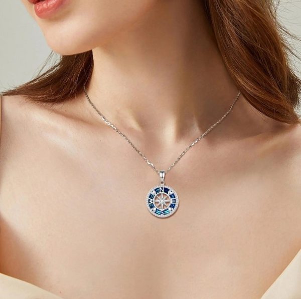 Exquisite 925 Sterling Silver Austrian Crystal Compass Heart Pendant Necklace - Image 3