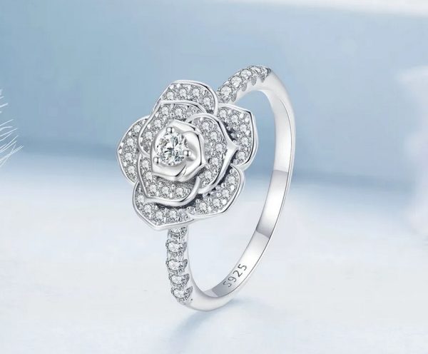 Platinum 925 Sterling Silver Dazzling Zircon Luxury Rose Ring