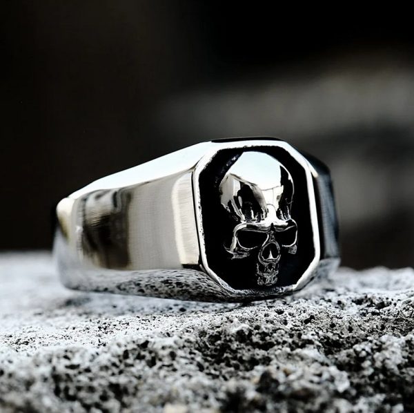 Men's Vintage 316L Stainless Steel High Polish Signet Skull Ring - Image 3