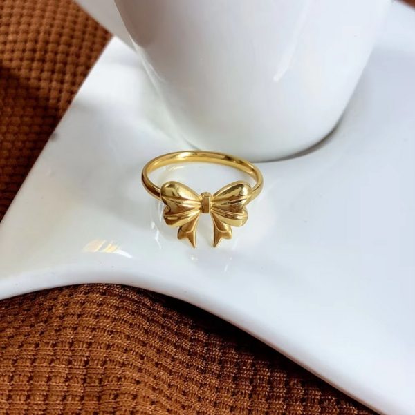 Titanium Steel Elegant Golden Bowknot Charm Ring