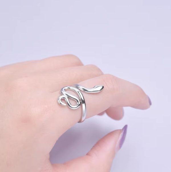 Stainless Steel Creative Serpent Snake Adjustable Design Ring (Size 6-8) - Image 2