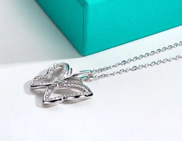 Exquisite 18K 925 Sterling Silver Hollow Moissanite Butterfly Pendant Necklace - Image 2