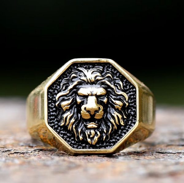 Men's 316L Stainless Steel 3D Lion Head High Polished Signet Ring