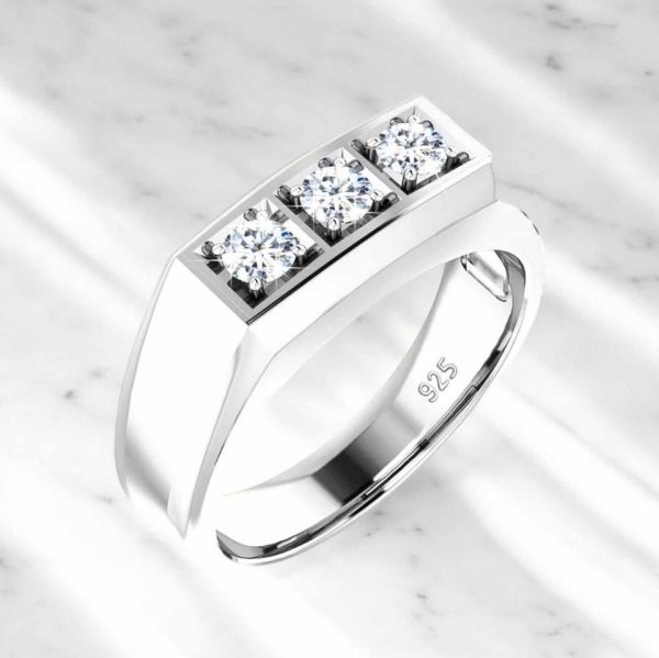 Men's 18K 925 Sterling Silver 0.9CT Luxury 3 Stone Moissanite Ring