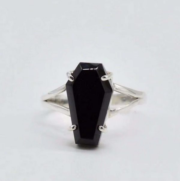 Creative Coffin Design Black Synthetic Zirconium Vintage Style Ring - Image 3