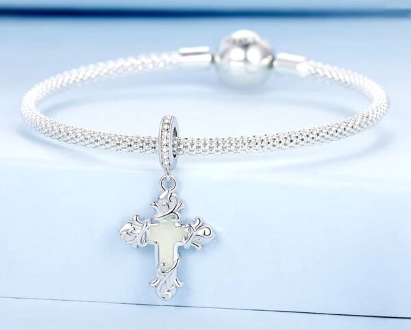 Exquisite Platinum 925 Sterling Silver Glow In The Dark Cross Charm Pendant - Image 3