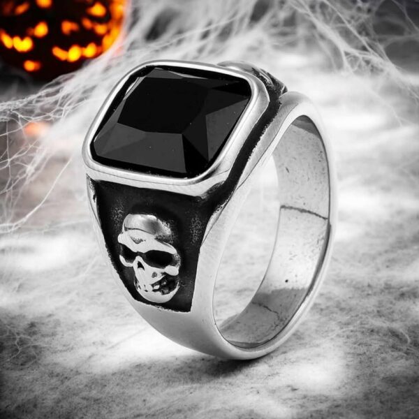 Men’s Vintage 316L Stainless Steel Black Zirconium Signet Skull Ring