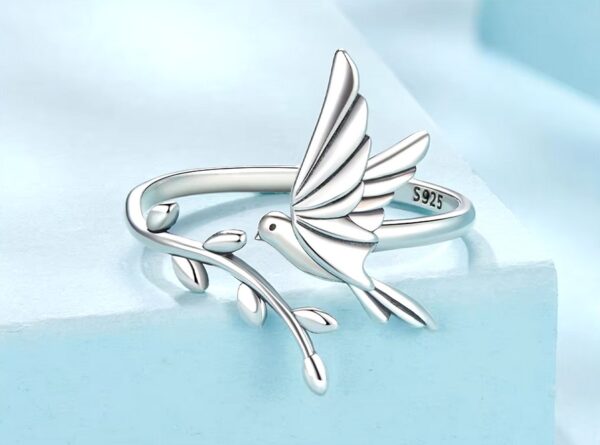 Classic 925 Sterling Silver Kingfisher Branch Landing Adjustable Ring (Size 7-9)