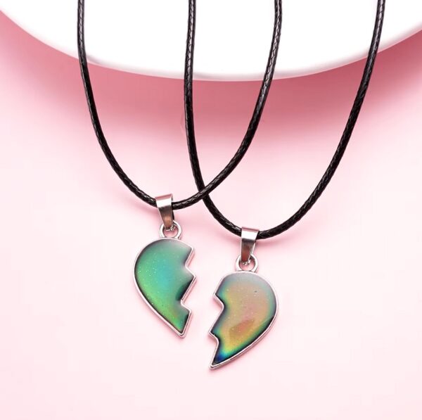 2PC Color Changing Heart Puzzle Temperature Mood Best Friends Pendant Necklace - Image 2