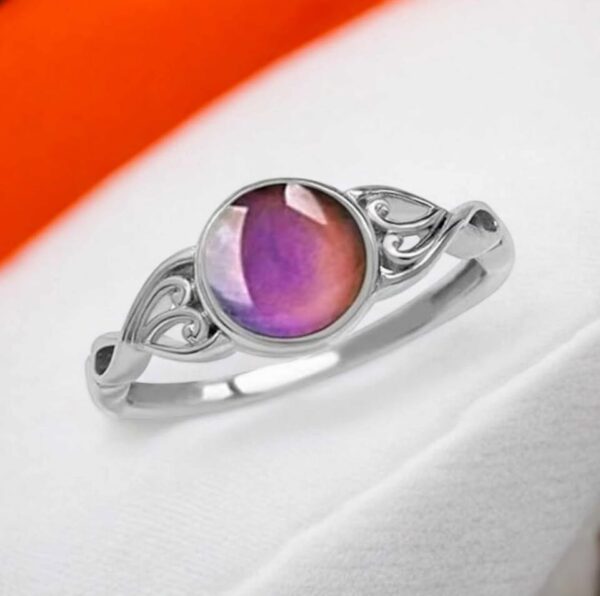 Elegant Color Changing Temperature Emotions Mood Stone Ring - Image 3