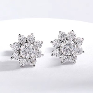 18K 925 Sterling Silver 2.8CT Round Cut Full Moissanite Sunflower Stud Earrings