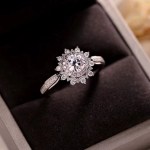 Exquisite 925 Sterling Silver Tiara Style 0.5CT Round Cut Moissanite Ring (5-9)