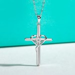 Elegant 18K 925 Sterling Silver 0.1CT Moissanite Cross Pendant Necklace