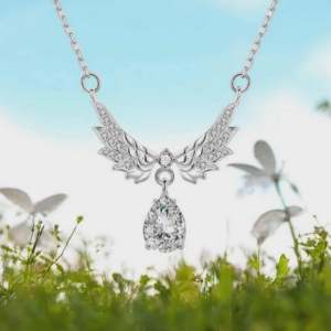 Exquisite 18K 925 Sterling Silver 1.25CT Moissanite Angel Wings Pendant Choker