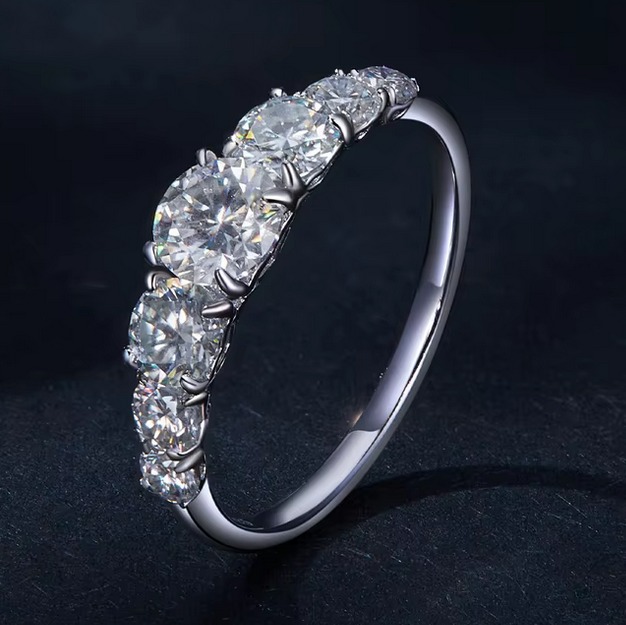 Platinum 925 Sterling Silver 1.4CT Round Cut Full Moissanite Ring (Size 6-10) - Image 3