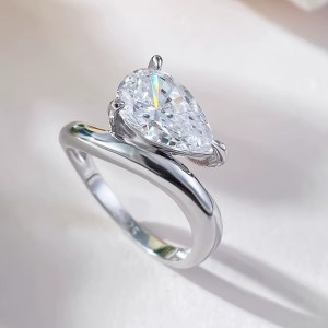 Elegant 18K 925 Sterling Silver 1.5CT Pear Cut Creative Moissanite Ring (5-9)