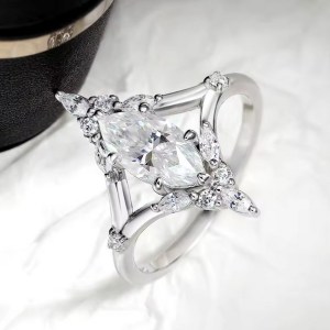 Exquisite 18K 925 Sterling Silver 1CT Marquise Cut V-Style Moissanite Ring (5-9)