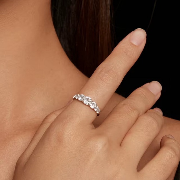 Platinum 925 Sterling Silver 1.4CT Round Cut Full Moissanite Ring (Size 6-10) - Image 6