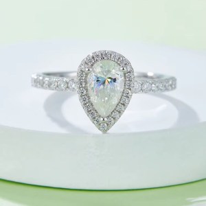 Genuine 925 Sterling Silver 1CT Pear Cut Moissanite Halo Ring (Size 5-9)
