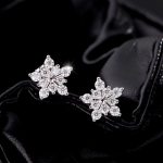 Genuine 925 Sterling Silver Cute Moissanite Snowflakes Dazzling Stud Earrings