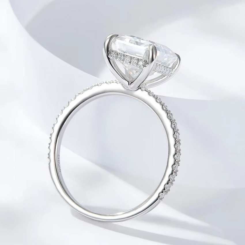 Luxury 925 Sterling Sliver 4CT Emerald Cut Full Moissanite Ring (Size 5-9) - Image 5