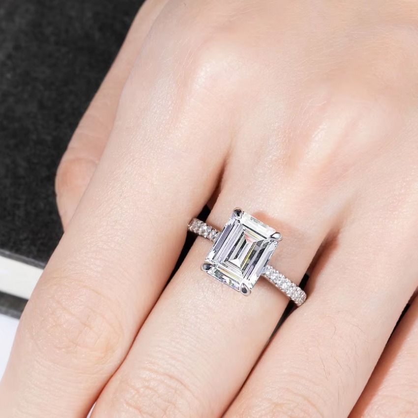 Luxury 925 Sterling Sliver 4CT Emerald Cut Full Moissanite Ring (Size 5-9) - Image 2