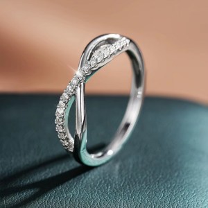 18K 925 Sterling Sliver Full Moissanite Infinity-8 Gemstone Ring (Size 4-9)