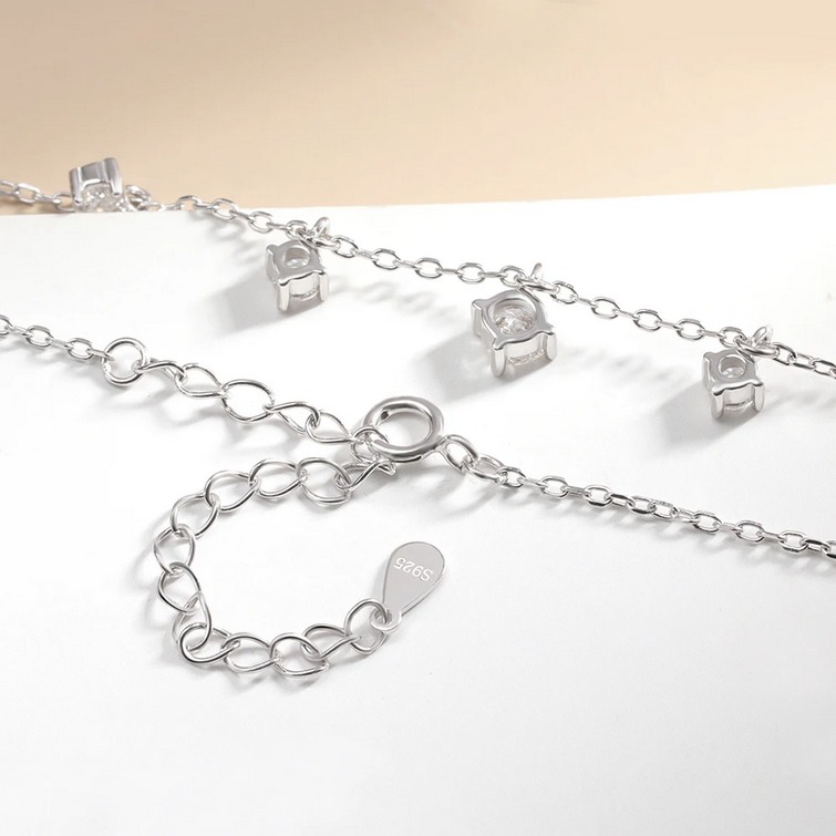 Exquisite 18K S925 Sterling Silver 1.1CT Full Moissanite Gemstone Choker – 17″ - Image 4