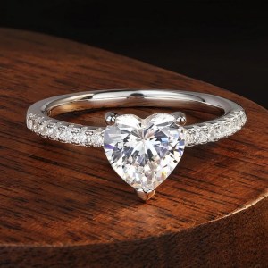 Lover's 18K 925 Sterling Silver 2CT Heart Cut Exquisite Moissanite Ring (5-9)