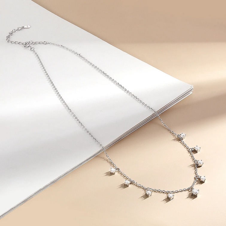 Exquisite 18K S925 Sterling Silver 1.1CT Full Moissanite Gemstone Choker – 17″ - Image 5