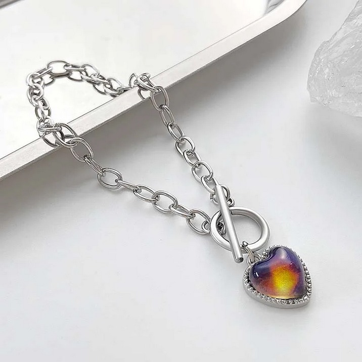 Elegant Color Changing Temperature Mood Heart Pendant Bracelet – 7″