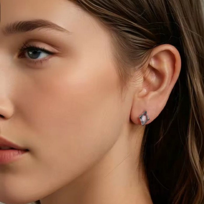 Exquisite 18K 925 Sterling Silver Transparent Blue Starburst Stud Earrings - Image 2