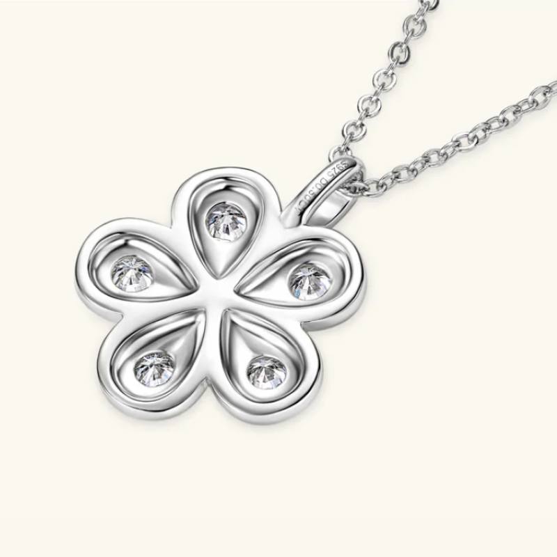18K 925 Sterling Silver 0.5CT Full Moissanite Flower Pendant Necklace (19″) - Image 2