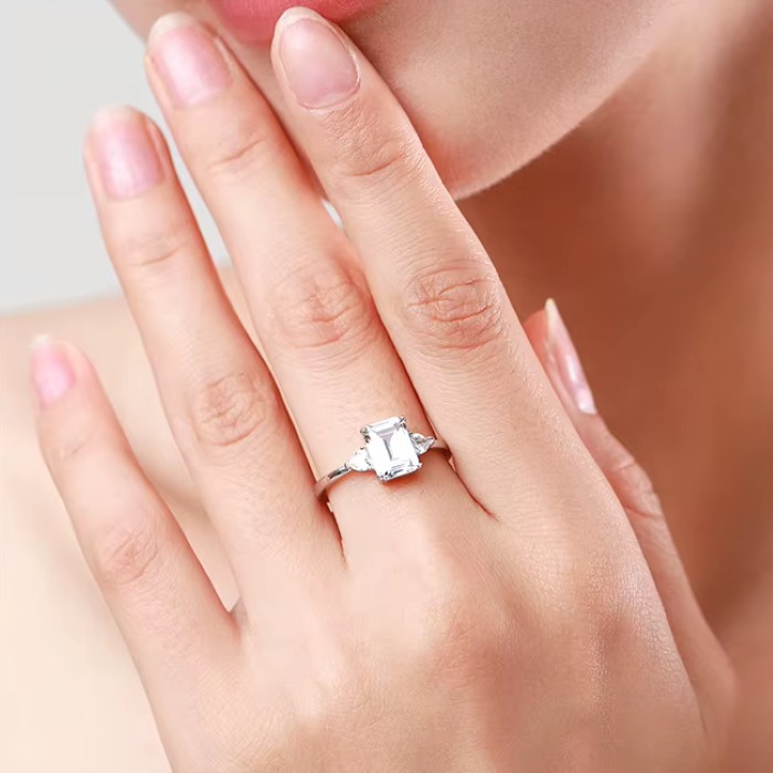 Luxury 925 Sterling Silver 2CT Emerald Cut A+ Dazzling Zirconia Ring (Size 5-9) - Image 2