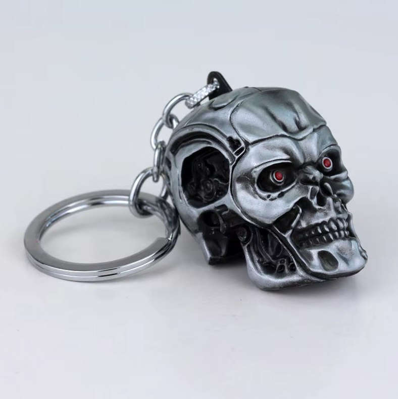 Men’s Classic Terminator Retro Skull Pendant Keychain - Image 3