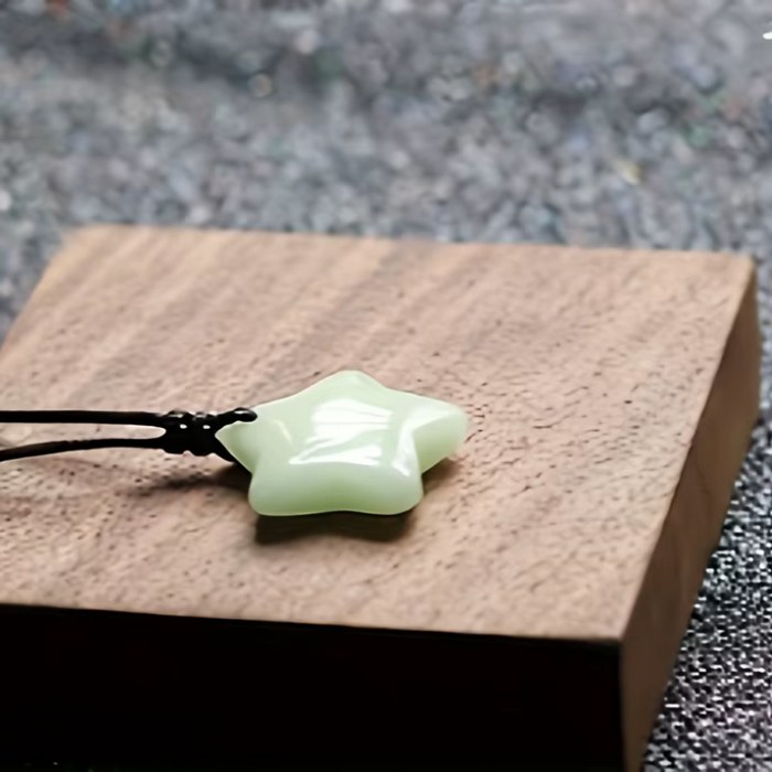 Kids Luminous Wishing Star Glow Pendant Necklace – 22″ (Blue, Green) - Image 5