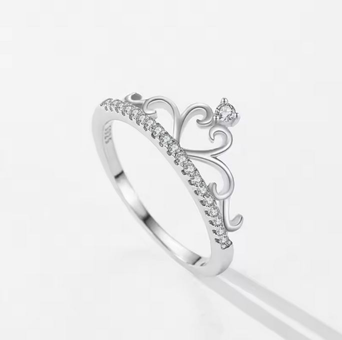 Luxury 925 Sterling Silver Exquisite A+ Zirconia Crown Ring (Size 5-9) - Image 4