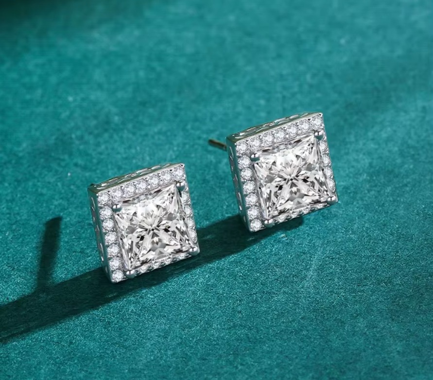 Classic 925 Sterling Silver Princess Cut Square Zirconia Stud Earrings
