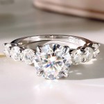 Exquisite 18K S925 Sterling Silver 3.2CT Brilliant Round Cut Full Moissanite Ring